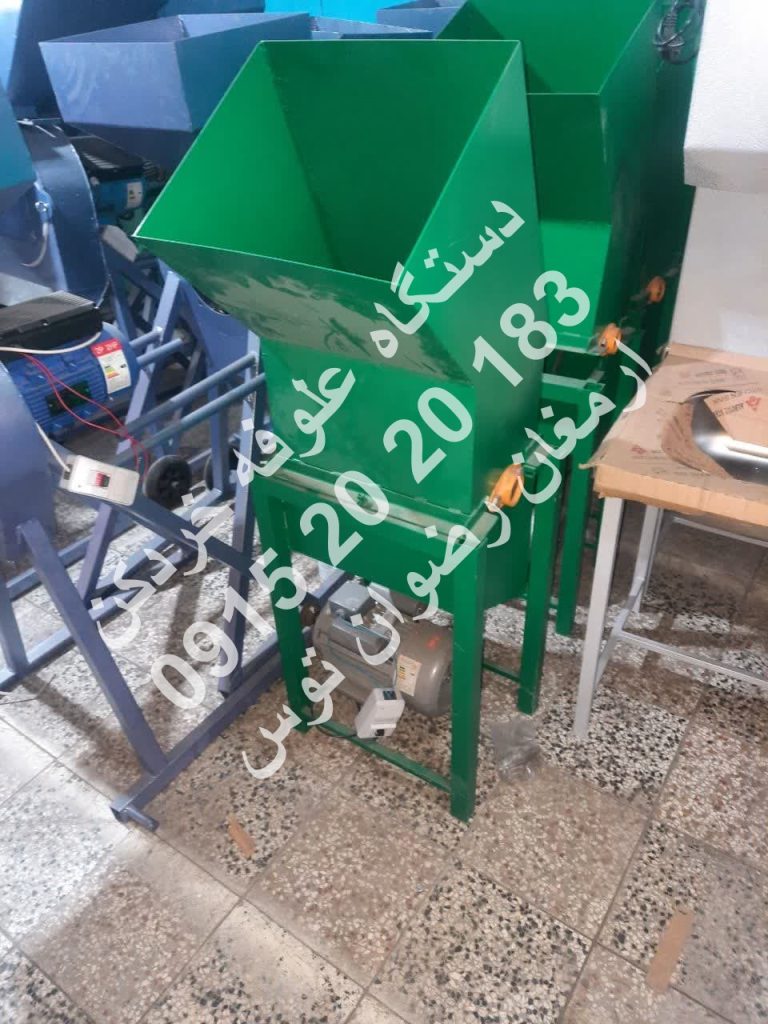 تولید و فروش انواع دستگاه علوفه خردکن و کاه و کلش جهت صرفه جویی در وقت و هزینه مناسب برای انواع دامداری ها با ظرفیت های مختلف 09152020183